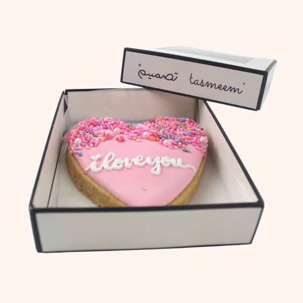 Heart Shape Cookie in a box I -كوكيز على شكل قلب في علبه