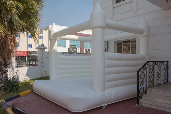 Bouncing Castles without Balloons -نطاطية قصر ابيض