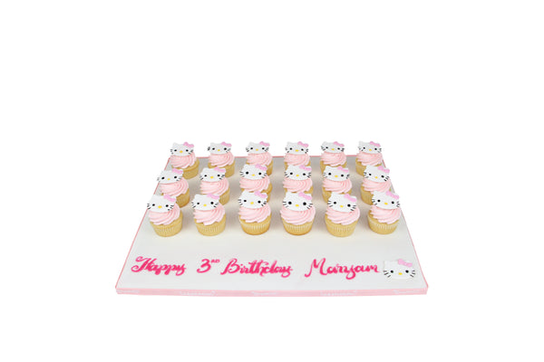 Kitty Theme Cupcake on Board كب كيك العوده للمدارس