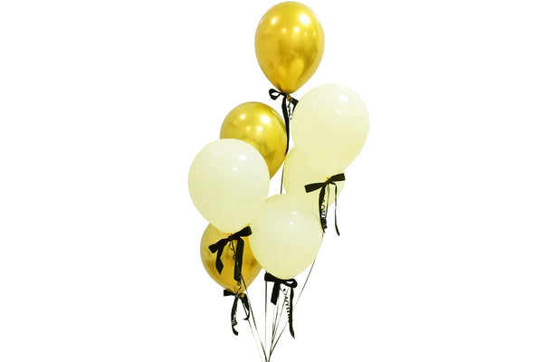 Set of 7 Balloons (Gold/Off-White)  مجموعة من ٧ بالونات (ذهبي/ بيج)