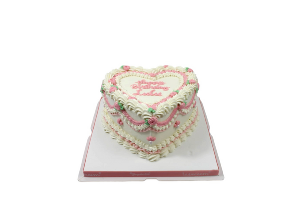 Vintage Heart Birthday Cake - كيكة يوم ميلاد