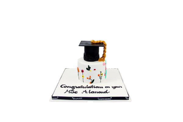 Flower Textured Graduation Cake - كيكة تخرج
