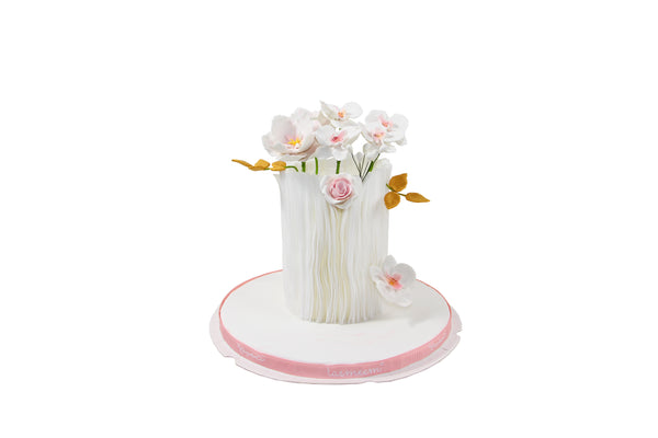 Elegant Flower Birthday Cake - كيكة يوم ميلاد