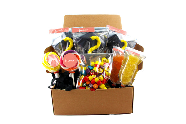 Graduation Tasmeem Gift Box-علبه حلويات تصميم بثيم تخرج