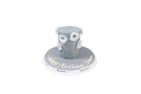 Simple Grey Birthday Cake - كيكة يوم ميلاد