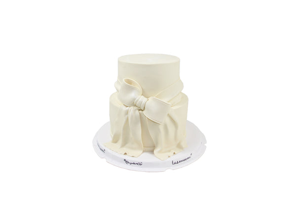 Two-Tiered White Bow Cake -  كيكة من طابقين
