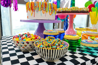 Happy Birthday Table and Balloon Arrangement طاوله عيد ميلاد