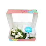 Birthday Gift Box - White Bloom and Blue Round Mini Cake مجموعه عيد الميلاد مكونه من بوكيه ورد أبيض وكيكه ميني زرقاء