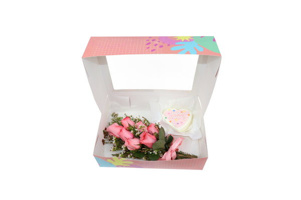 Birthday Gift Box - Pink Bloom and Mini Cake مجموعه عيد الميلاد مكونه من بوكيه ورد وردي وكيكه ميني