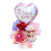 I Love You Gift Basket (Carousel) - سله هدايا احبك