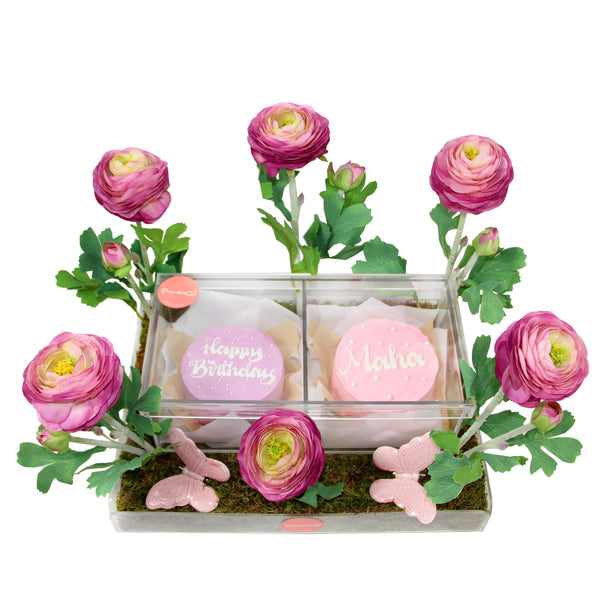 Acrylic Box with Cake and Artificial Flowers II- صينيه اكريليك مع كيك و ورد صناعي