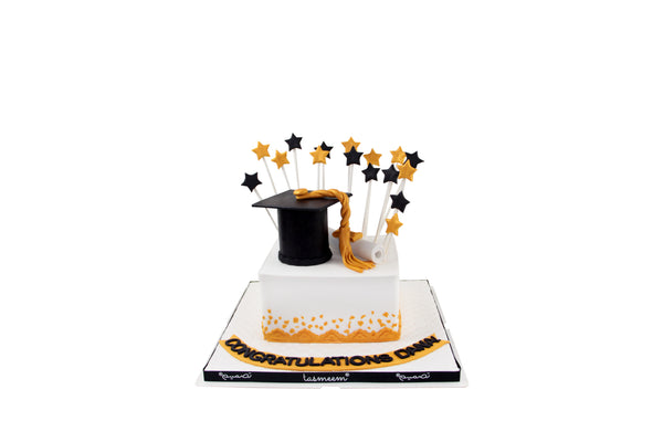 Square Graduation Cake - كيكة تخرج