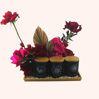 ‏Flowers Scented Candle Tray  III (N&Q)- صينيه مع تنسيق ورد و شمعه عطرية