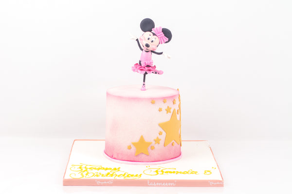 Pink Character Cake I - كيكة بشخصية كرتونية