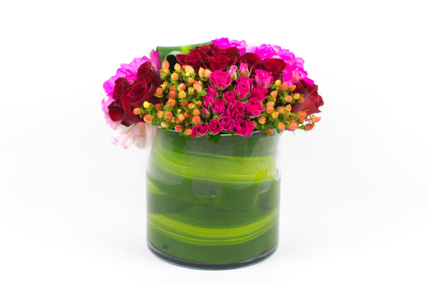 Green Vase of Flowers - فازة خضراد مع ورود