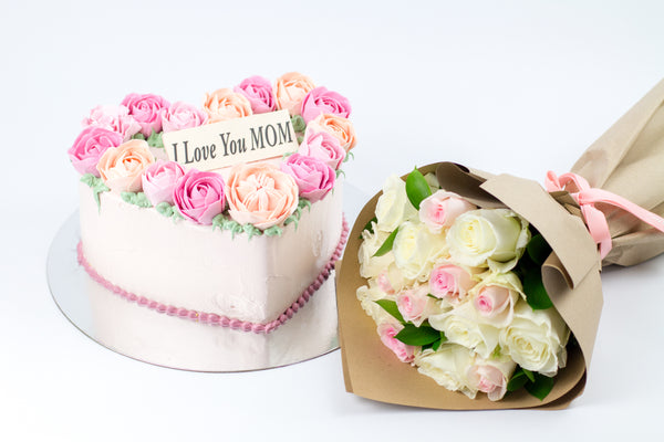 Mother's Day Cake and Flower Bouquet - تنسيق ورد يوم الام مع كيكة