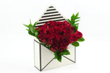 White Envelope Flower Box - تنسيق ورد داخل مخلف