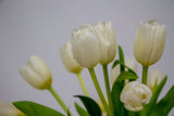 White Tulip Arrangement - تنسيق بوكيه ورد