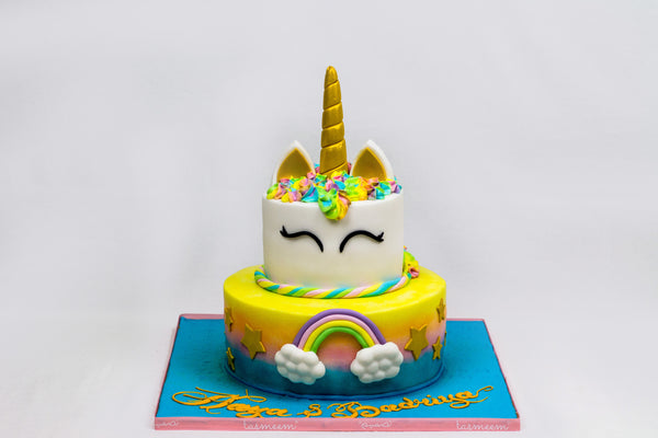 Two-Tiered Rainbow Unicorn Cake - كيكة اليونيكورن