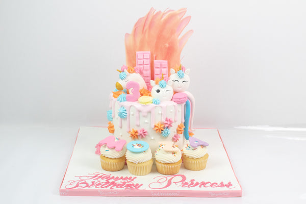 Unicorn Blush Cake - كيكة اليونيكورن