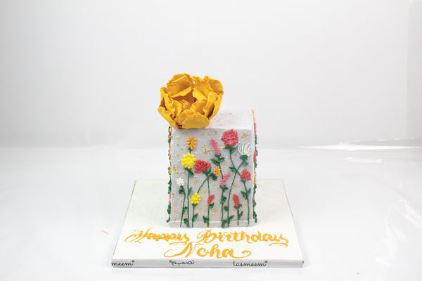 Flowery Birthday Cake - كيكة يوم ميلاد