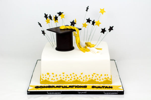 Square Graduation Cake - كيكة تخرج