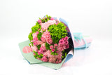 Hand Bouquet Arrangement - تنسيق بوكيه ورد