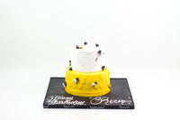 Beehive Birthday Cake  كيكة يوم ميلاد